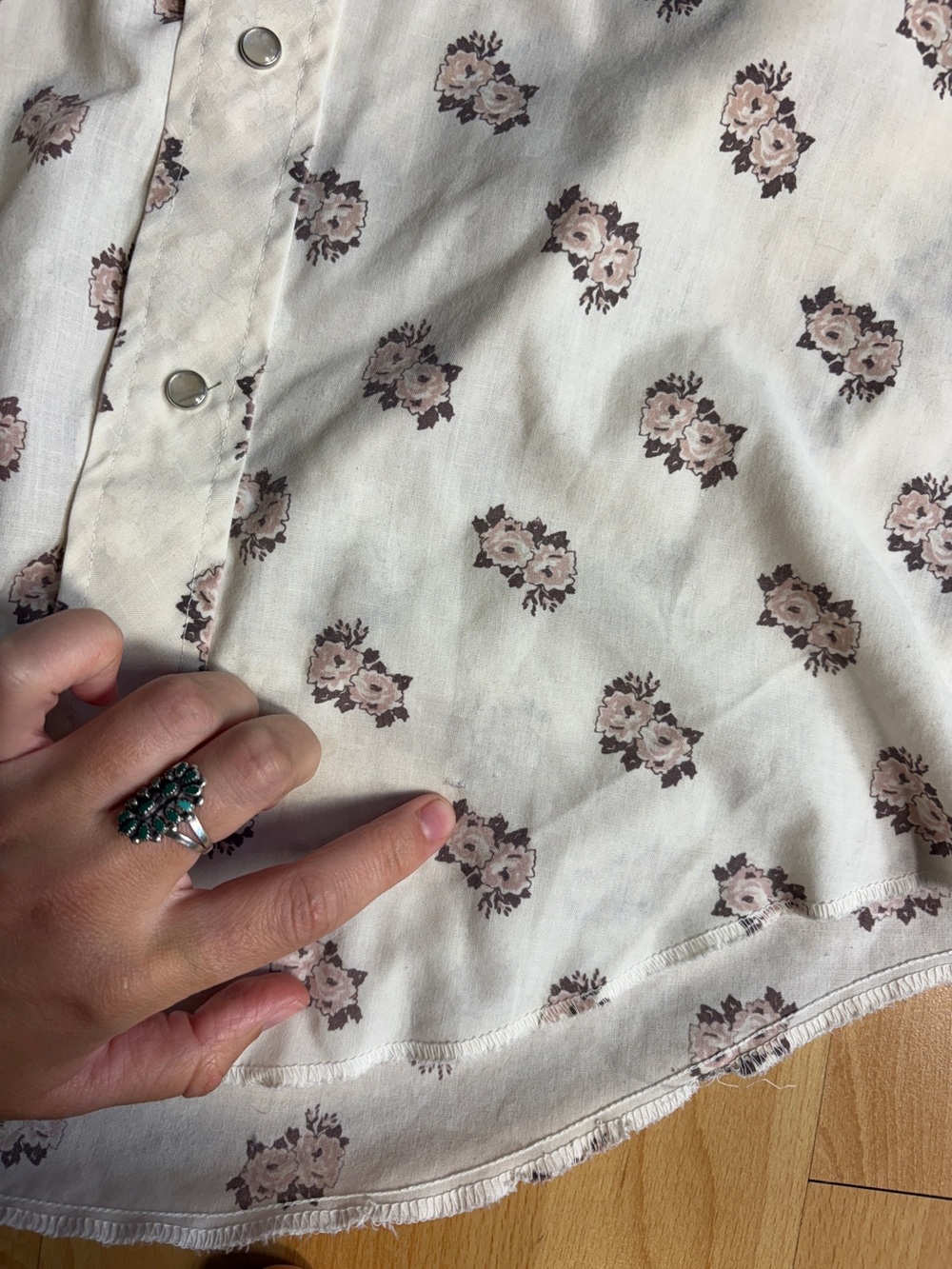 Vintage 70s Chute Cream Floral Pearl Snap Western Shirt Cowgirl Prairie Rodeo - Picture 11 of 12